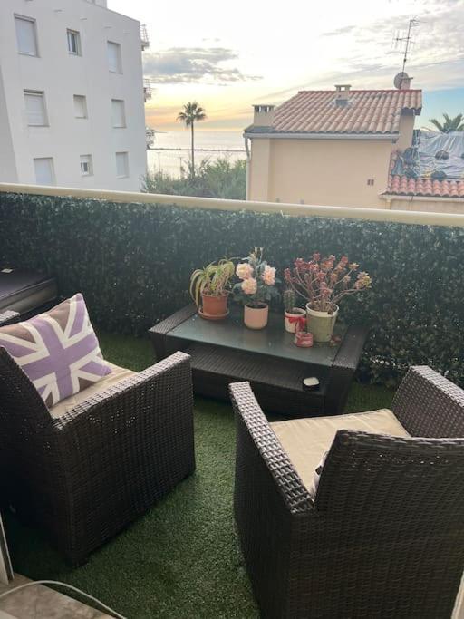 Beach & Airport Appartement Saint-Laurent-du-Var Extérieur photo